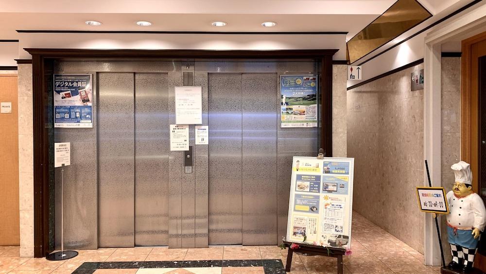 Toyoko Inn Hakata-Eki Minami Fukuoka  Buitenkant foto