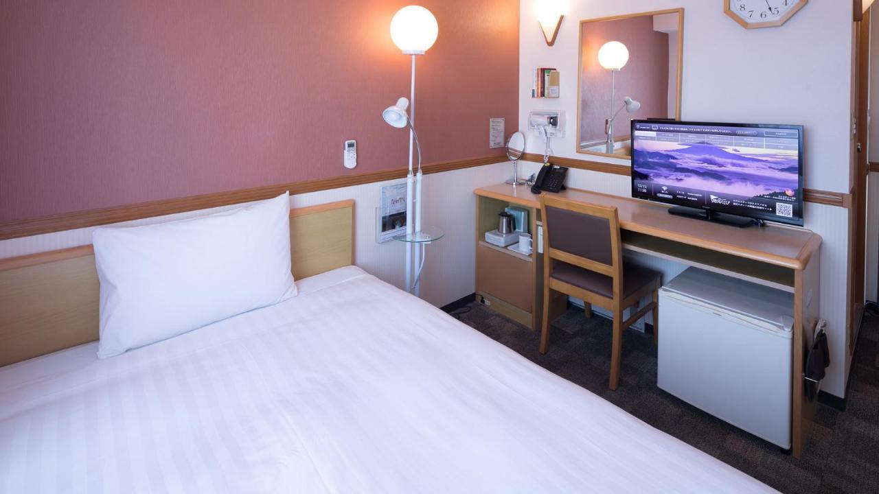 Toyoko Inn Hakata-Eki Minami Fukuoka  Buitenkant foto
